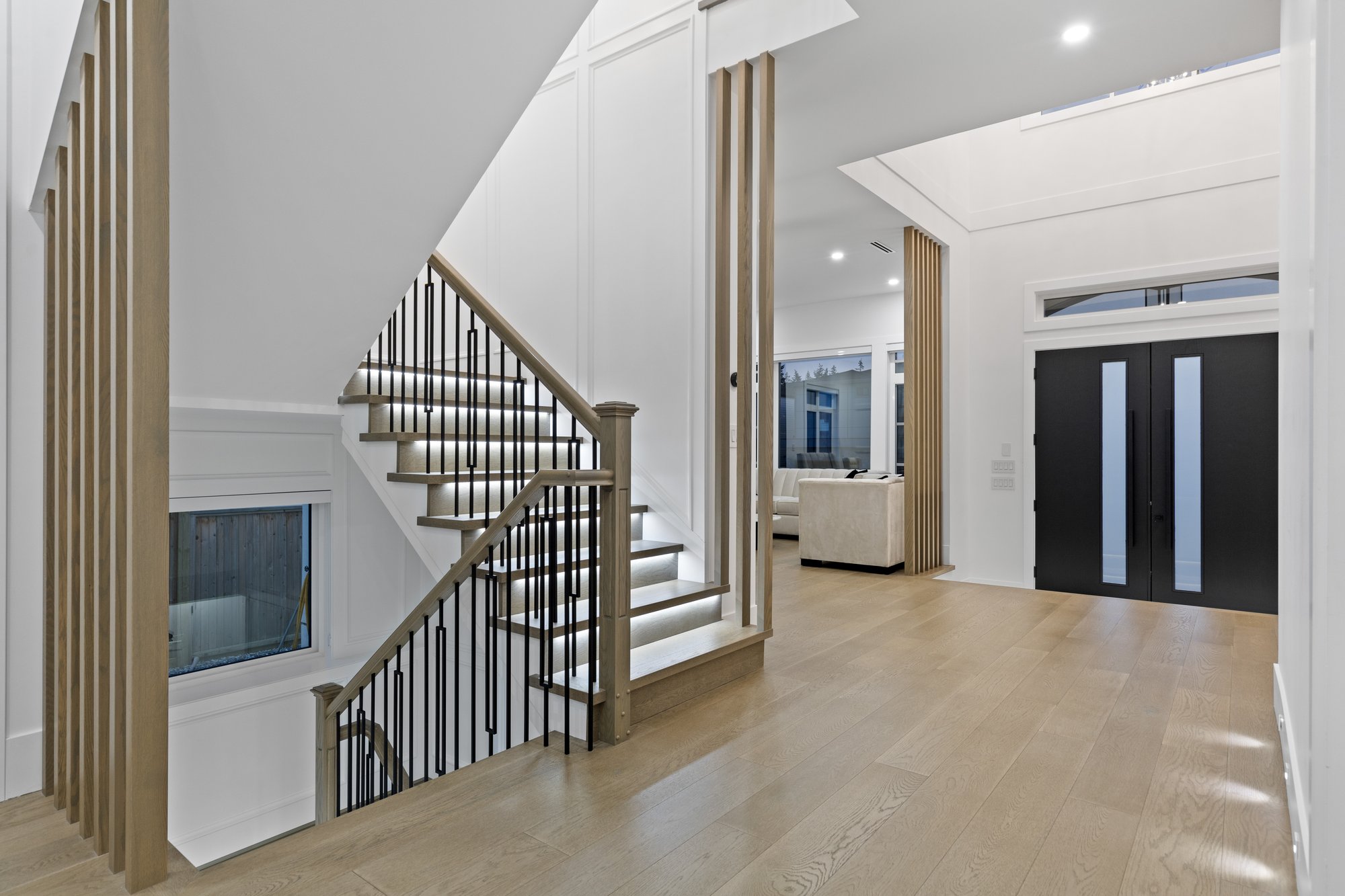 Belmont - Interior